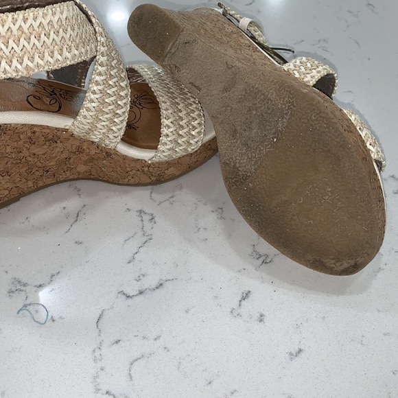 BKE Wedges - Picture 5 of 5